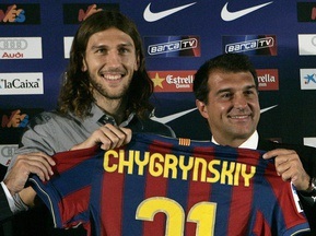 МЮ, Челсі і Баварія цікавляться Чигринським