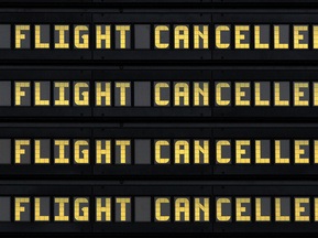 Ножі, викрутки, ножиці. Аеропорти ПАР - рай для терористів