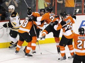 Stanley Cup: Ванкувер и Филадельфия продлили серии