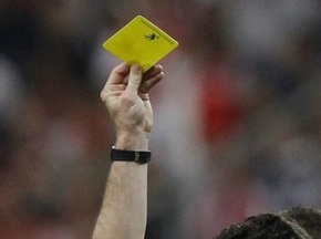 Арбитр принял смерть футболиста за симуляцию