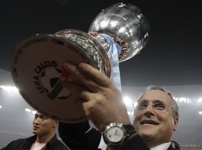 Президенту Лацио прислали письмо с угрозами и пулю