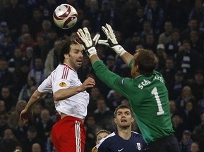 ЛЕ: Фулхэм побеждает Гамбург и выходит в финал