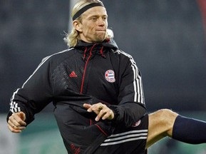 Бавария посвятила победу над Лионом Тимощуку и его жене