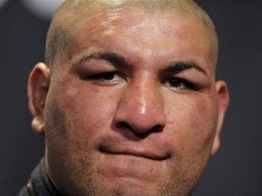 Крис Арреола: Дэвид Хэй - трус