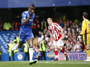 АПЛ: Челси забивает Стоку семь мячей и не пускает МЮ на первое место