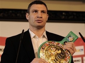 Виталий Кличко не исключает возможность проведения боя брата с Поветкиным