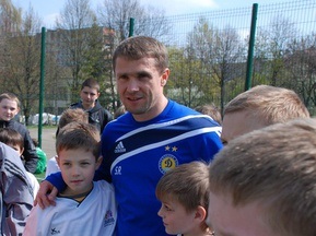 Ребров провел мастер-класс для львовских школьников