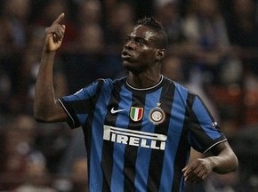 Балотеллі просить виставити його на трансфер