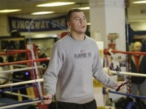 Матвей Коробов победил Джошуа Снайдера