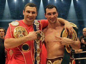 Букмекеры: У Виталия Кличко больше шансов победить Хэя, чем у Владимира