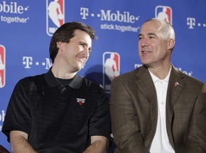 Босс Чикаго Буллс пытался избить тренера