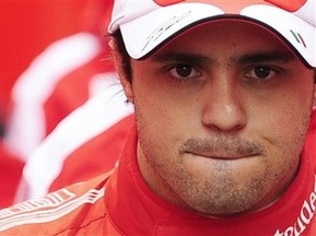 Ferrari хочет продлить контракт с Массой