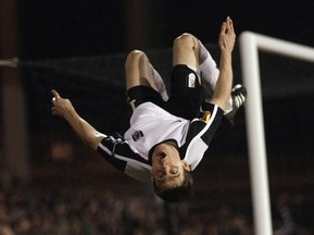 ЛЕ: Фулхэм побеждает Вольфсбург, Бенфика берет верх над Ливерпулем