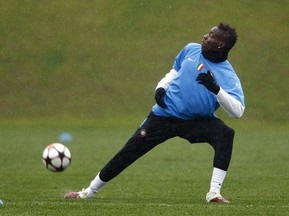 Балотелли пошел на примирение с Моуриньо