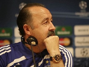 ЗМІ: Газзаєв думає про відставку. Суркіс усе спростовує