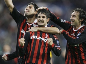 Милан откроет в Киеве футбольную школу