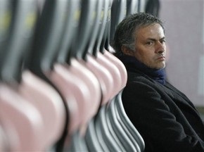 Моуриньо не общался с журналистами после матча с Ромой