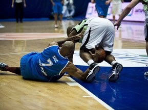 Суперлига: Азовмаш уступает в Кривом Роге