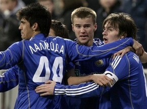 УПЛ: Динамо разгромило Металлист, Шахтер победил Арсенал