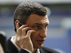 Кличко: В первый день продали 10 тысяч билетов на бой с Сосновски