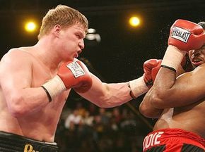 Поветкин: Чемберсу нужно сделать Кличко все время занятым
