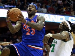 NBA: Бостон уступил Кливленду