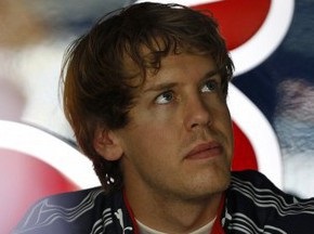 Феттель упустил победу из-за свечи зажигания