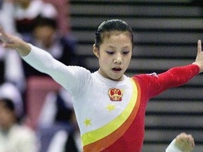 У китайської гімнастки відберуть бронзу Олімпіади-2000 за обман