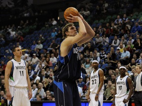 Дирк и Дуэйн Уэйд - игроки недели в NBA