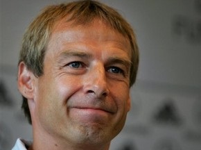 Клинсманн считает Испанию фаворитом ЧМ-2010