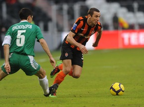 УПЛ: Шахтер с трудом победил Ворсклу, Днепр играет вничью с Зарей