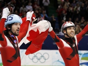 Шорт-трек: Сборная Канады выигрывает эстафету