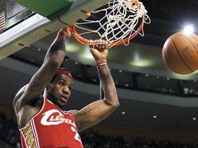 NBA: Клівленд розгромлює Бостон