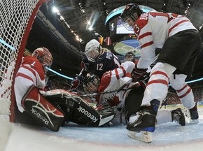 Хоккей: Канадки - олимпийские чемпионки