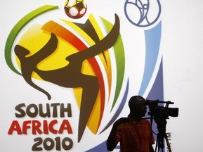 Функционер FIFA: Южная Африка пока не готова к приему ЧМ-2010