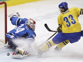 Хокей: Фіни безсилі перед шведами