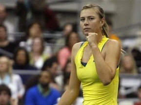 Шарапова выиграла турнир в Мемфисе