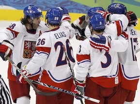 Хоккей: Чехи разгромили латвийцев