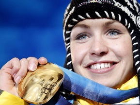 Фотогалерея: Золото для первой красавицы