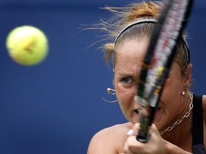 Дубаї WTA: Катерина Бондаренко не змогла дограти матч проти Азаренко