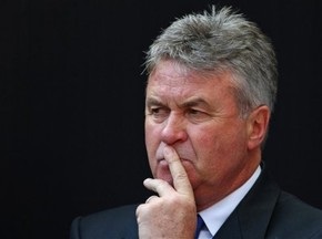 Хиддинк готов пойти на снижение зарплаты, если возглавит сборную Нигерии