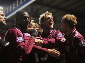 Игрокам Вест Хэма урежут зарплаты на 25%