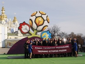 Творець логотипу Євро-2012 раніше на карті не бачив України
