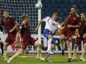 Російські вболівальники влаштували бійку на матчі в Баку