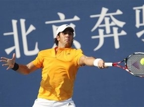 Тсонга и Вердаско провели матч на самом быстром в мире поезде