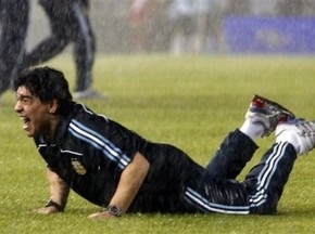 Марадона: Нас врятувало диво