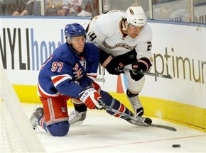 NHL: Рейнджерс обыграли Анахайм, Ванкувер одолел Даллас