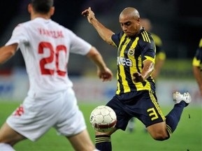 Роберто Карлос готовий виступати за Реал безкоштовно