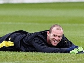 Месси: Руни будет играть и за 100 фунтов в неделю