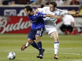 Форвард Эвертона подозревается в фальшивомонетничестве